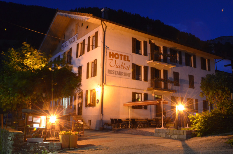 hotel-viallet-ete - © VIALLET hotel-viallet-ete