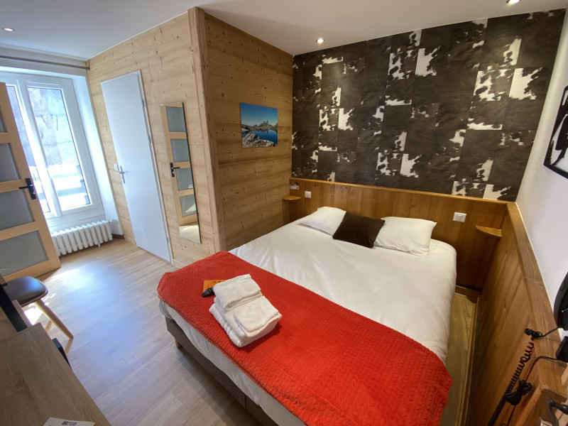 Jolie chambre double Hôtel du Grand Mont à Beaufort - © hotel_Grand_Mont Jolie chambre double Hôtel du Grand Mont à Beaufort