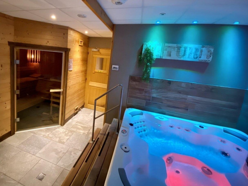 Hotel 38