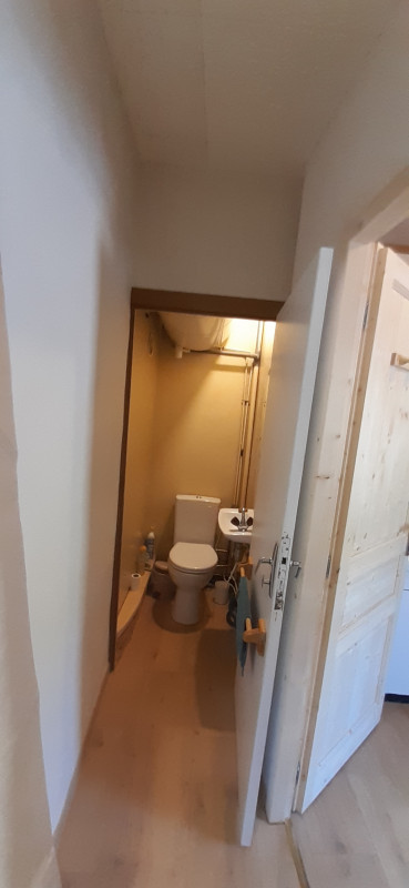 08-wc-separe-6055875 08-wc-separe-6055875