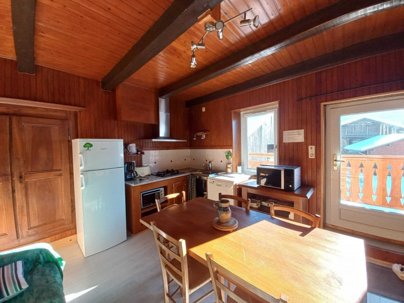 salon, coin repas salon, coin repas