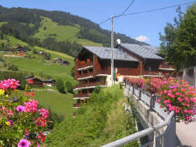 VM01 ETE - © VM01 ETE VM01 ETE