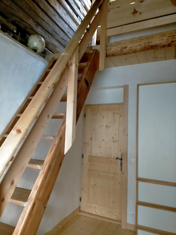 mezzanine mezzanine