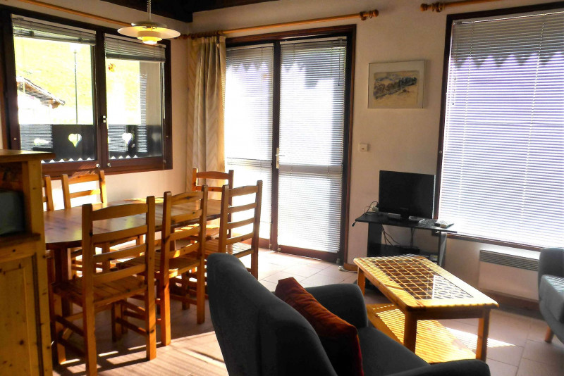 _clients_227327001_photos_114j_4974367