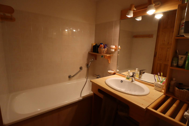 _clients_227327001_photos_168j_5503915