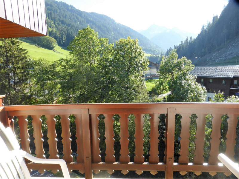 _clients_227327001_photos_16k_5415011