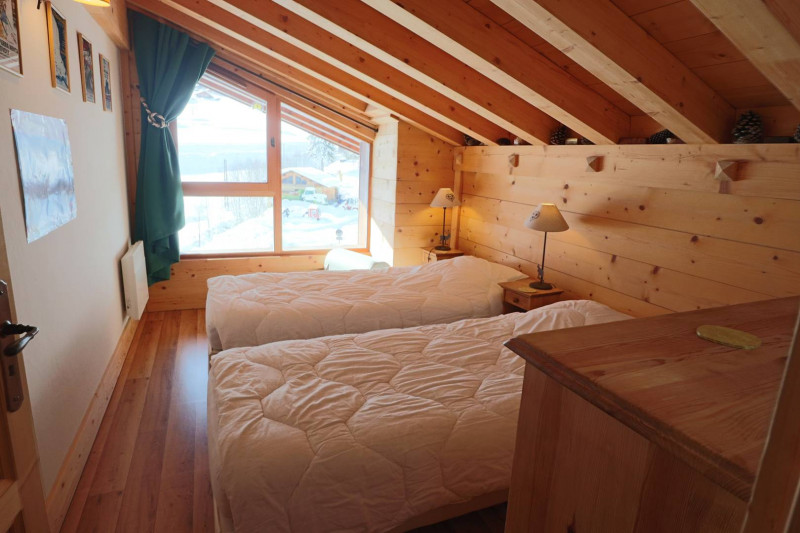 _clients_227327001_photos_170j_5519401