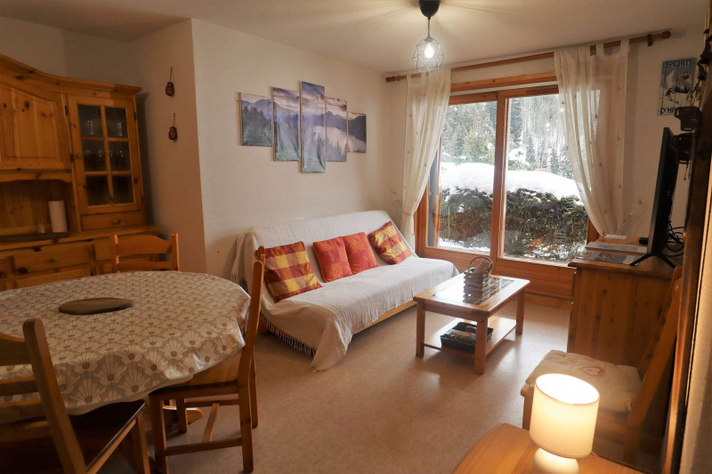 _clients_227327001_photos_176b_4768379 _clients_227327001_photos_176b_4768379