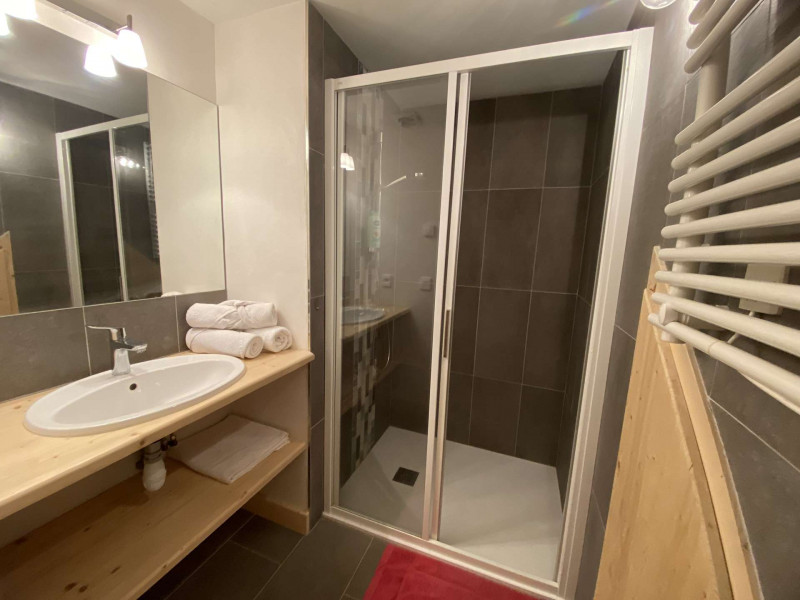 _clients_227327001_photos_232m_4994625