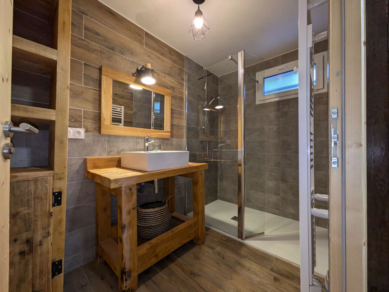 _clients_227327001_photos_243n_5470104