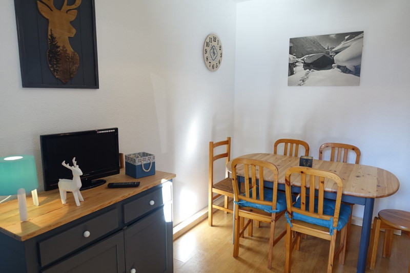 _clients_227327001_photos_36e_5449146 _clients_227327001_photos_36e_5449146