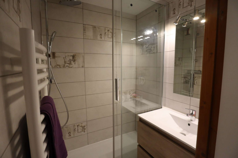 _clients_227327001_photos_48f_3822436