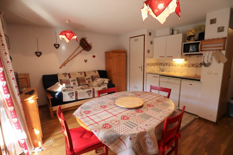 _clients_227327001_photos_49b_5501194