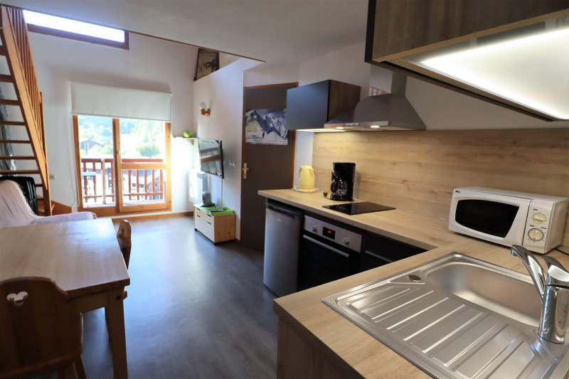 _clients_227327001_photos_61b_4568838 _clients_227327001_photos_61b_4568838