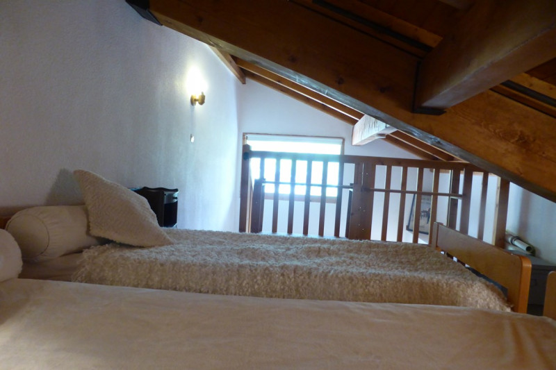 _clients_227327001_photos_61d_4558925 _clients_227327001_photos_61d_4558925