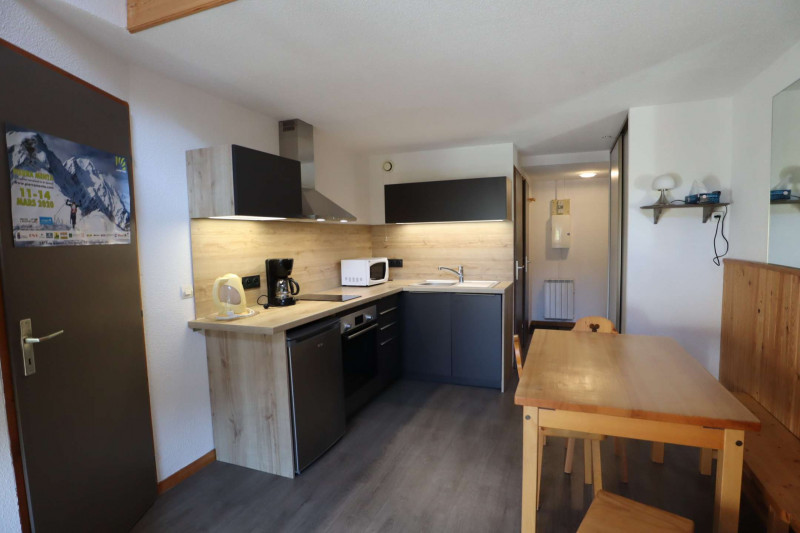 _clients_227327001_photos_61e_4568841 _clients_227327001_photos_61e_4568841