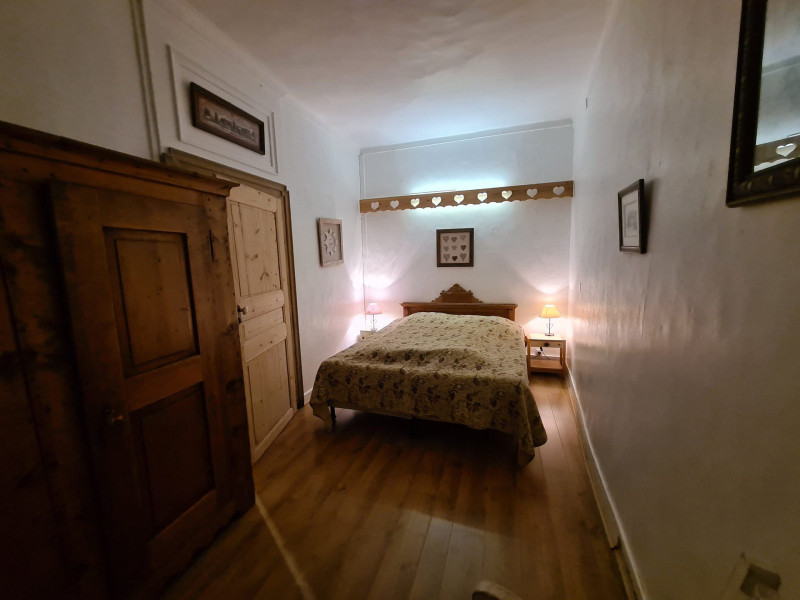 _lv_images__lot_0000000134_07_5109435