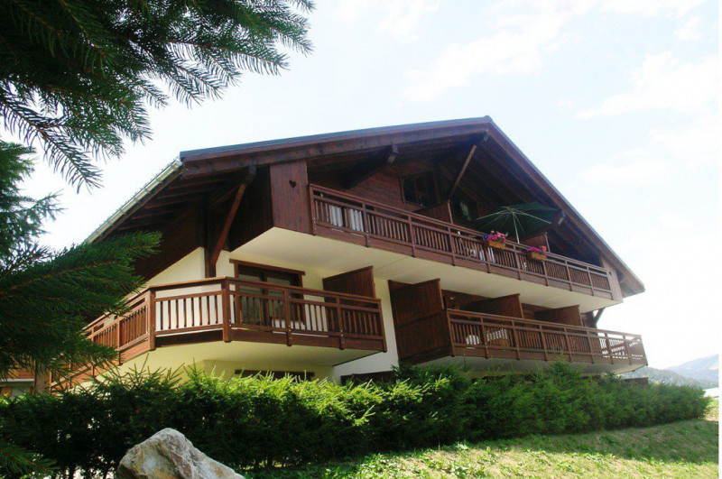 _lv_images__lot_0000000147_04_5440383 _lv_images__lot_0000000147_04_5440383