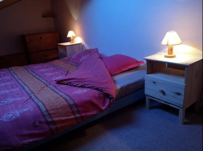 _lv_images__lot_0000000244_05_5214861 _lv_images__lot_0000000244_05_5214861