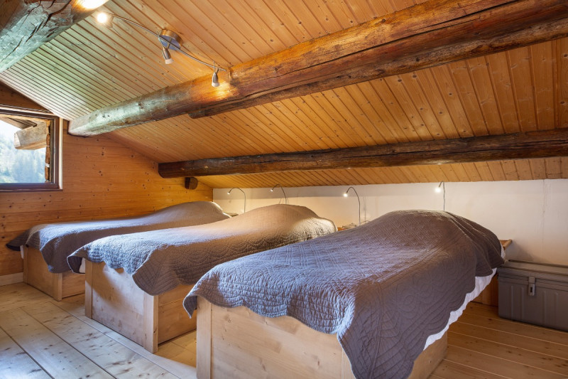 _lv_images__lot_0000000247_09_4722766 _lv_images__lot_0000000247_09_4722766