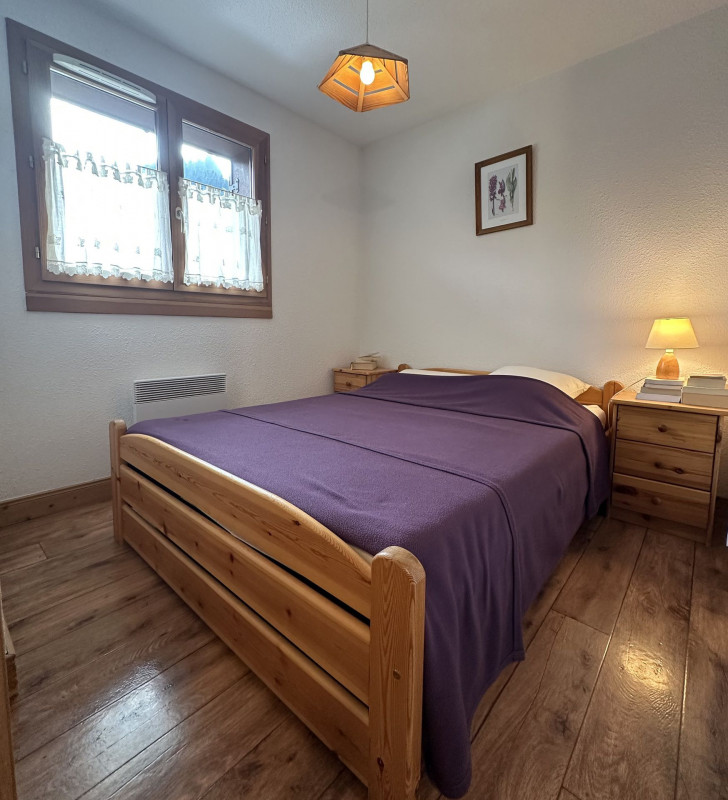 _lv_images__lot_0000000252_06_4704714 _lv_images__lot_0000000252_06_4704714